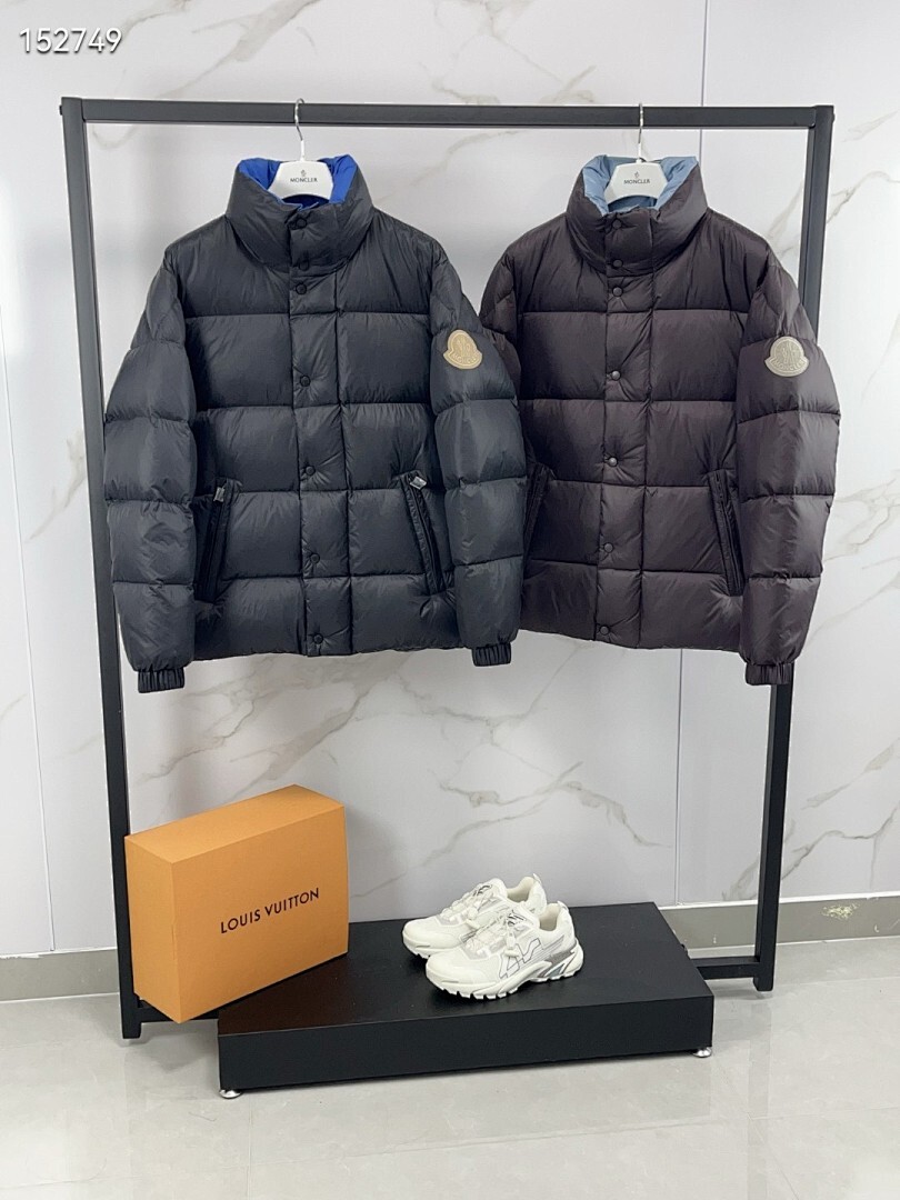 Moncler sz1-5 26yr477
